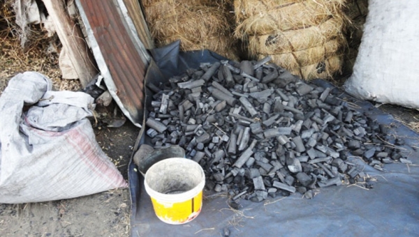  Bujumbura: La flambée des prix du charbon étouffe les ménages